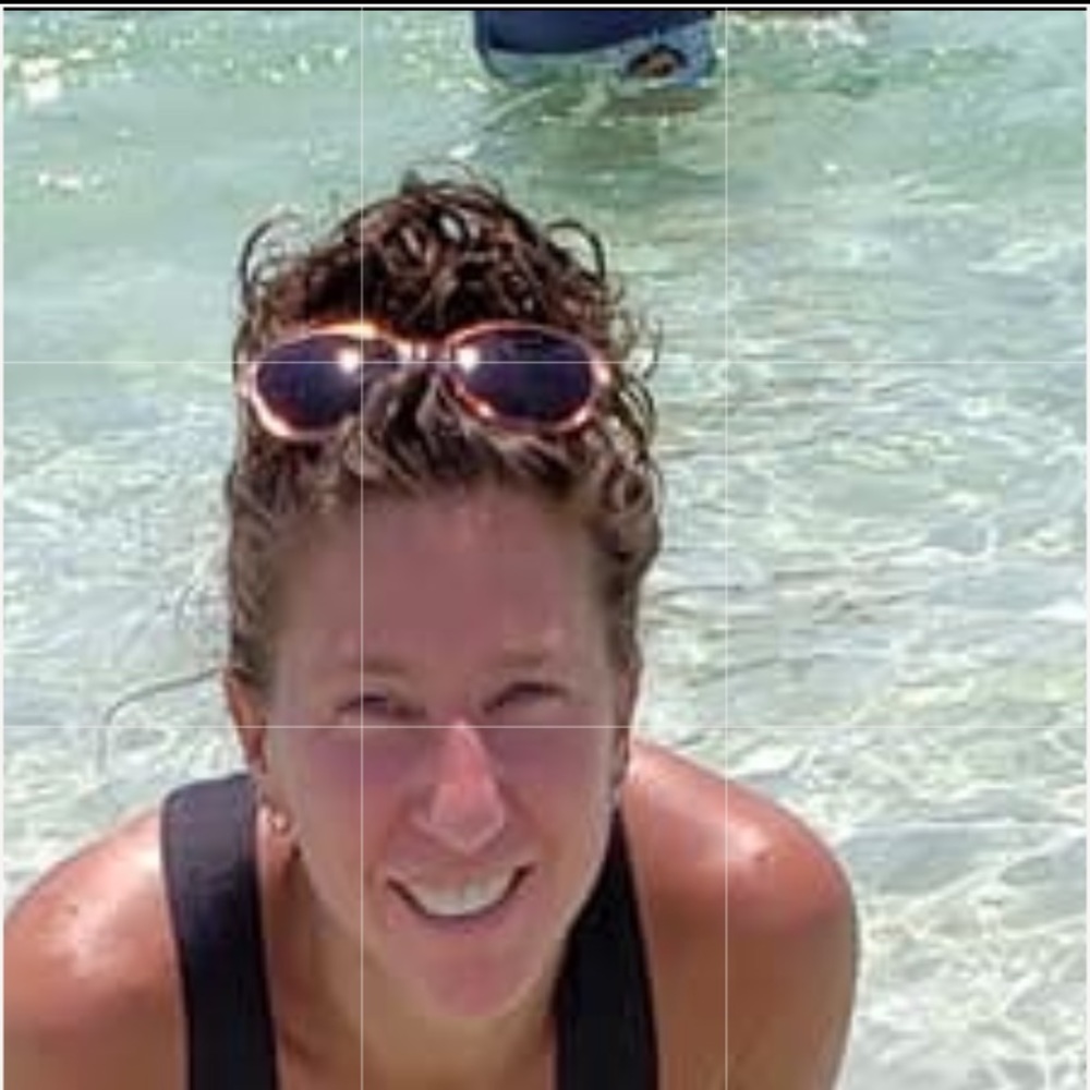 Meet your Posher, Cindy